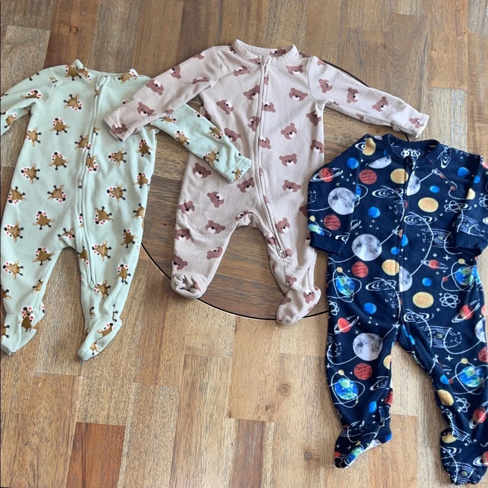 Old Navy Childrens Place Fleece Sleepers 6-9 Months Two Way Zip 3 Pack Bundle